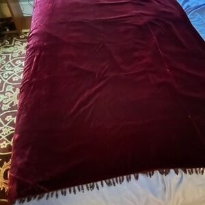 Westone Beautiful Silk Velvet Throw